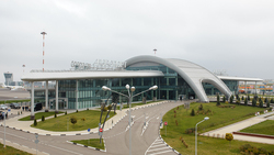 Президент РФ подписал указ о присвоении белгородскому аэропорту имени Владимира Шухова