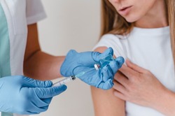 Более девяти тысяч ровенчан уже прошли повторную вакцинацию