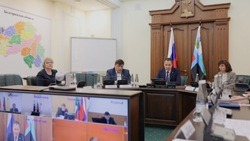 Вячеслав Гладков поручил главам муниципалитетов ускорить капремонт автодорог 