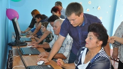 Интернет-кафе для пожилых ровенчан начало работу с 15 августа