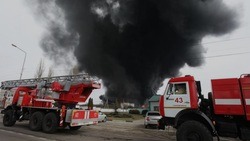 Белгородские власти развеяли фейк о причинах взрыва на нефтебазе  