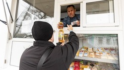 Вячеслав Гладков отметил работу автолавок в приграничных населённых пунктах Белгородской области 