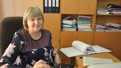 Её должность – ключевая. Любовь Волощенко отметит День дорожника в восьмой раз