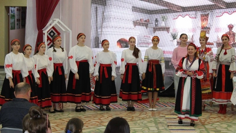 «Рубаха – понёва – сорока»
