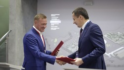 Вячеслав Гладков составил план дальнейшего сотрудничества с губернатором Курской области