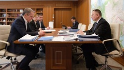 Вячеслав Гладков встретился в Москве с министром строительства и ЖКХ Иреком Файзуллиным