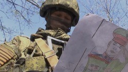 Белгородские школьники продолжают отправлять письма военнослужащим 