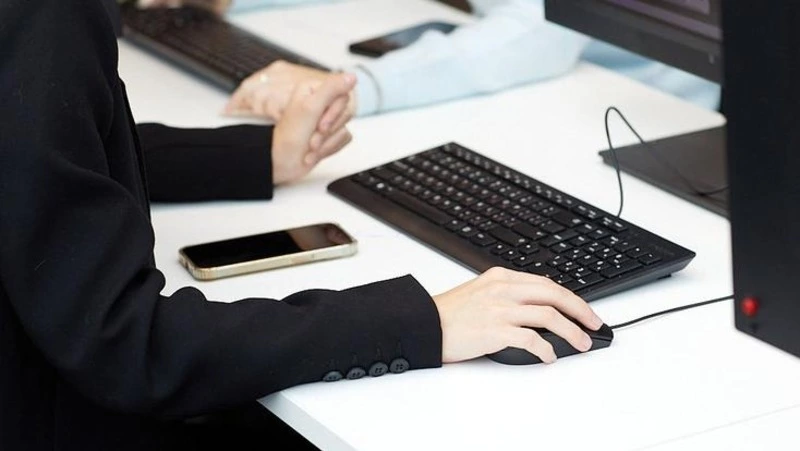 Белгородцы смогут ускорить процесс восстановления аккаунта на «Госуслугах» с помощью мессенджера MAX