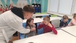 Учащиеся 10 и 11 медицинского класса Ровеньского округа провели увлекательное мероприятие