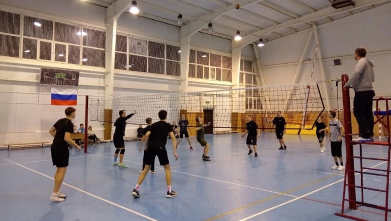 22 января стартовали соревнования на первенство Ровеньского муниципального округа по волейболу