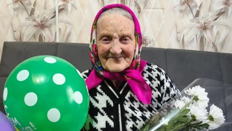 Полина Прокофьевна Барабашова отметила свой 90-летний юбилей