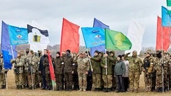 Вячеслав Гладков обсудил вместе с главами муниципальные проекты патриотического воспитания детей