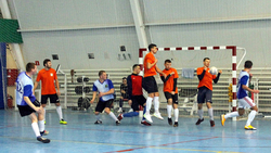Ровеньская команда вышла в четвертьфинал первенства области по мини-футболу