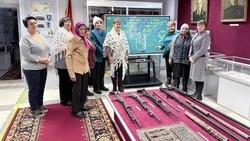 Старшее поколение Ровеньского округа посетило краеведческий музей