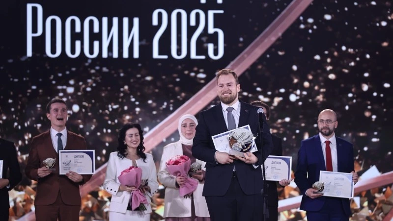 Дмитрий Баланчуков стал победителем конкурса «Учитель года России»