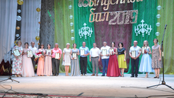 65 учащихся Ровеньского района отметили выпускной в год 65-летия Белгородской области