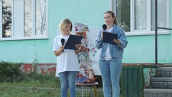 Работники библиотеки посетили жителей малонаселённых пунктов Ровеньского района
