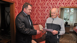 Юбиляры-долгожители Ровеньского района получили поздравления от властей