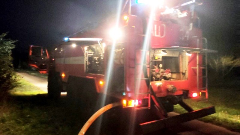 Сотрудники МЧС локализовали пожар в жилом доме посёлка Ровеньки