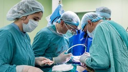 Вячеслав Гладков сообщил об успешной операции участника СВО с осколком в сердце
