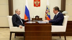 Президент России Владимир Путин встретился с губернатором Белгородской области 
