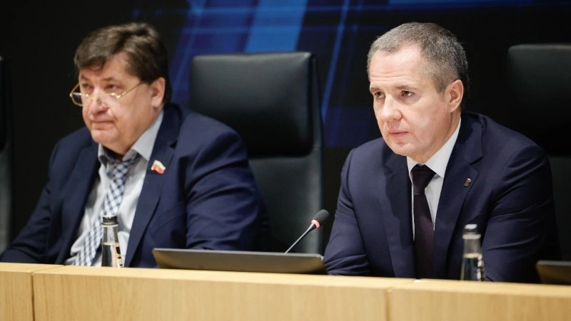 Вячеслав Гладков дал поручение обеспечить местами в ПВР белгородцев без генерации