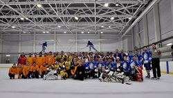 Ровеньская команда «Олимп» победила в открытом турнире по хоккею с шайбой