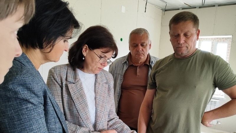 Капитальный ремонт школьной столовой продолжился в Лознянской средней школе