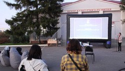Жители Новоалександровки Ровеньского района смогут смотреть фильмы под открытым небом