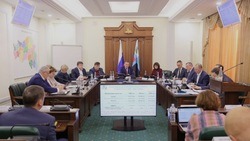 Вячеслав Гладков рассмотрел поправки в областной бюджет на следующий год 